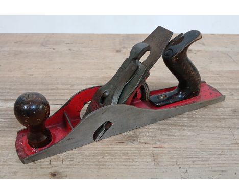 A Marbles M10 13" rebate plane.