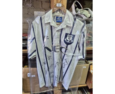An signed Everton football shirt, circa 1993/4.