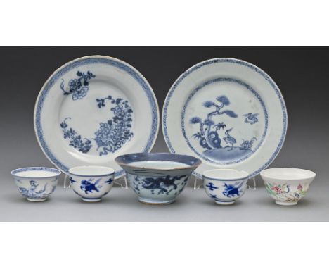 An English Delftware plate, c1760, and miscellaneous blue and white Chinese porcelain, 18th c and later, to include a Chinese