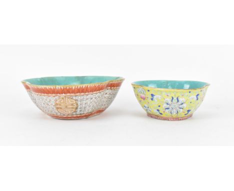 Two Chinese 19th century bowls, to include a Xianfeng period (1851-1861) trilobe bowl with iron and grey pattern exterior wit