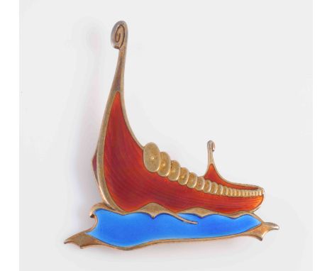 AN ENAMEL AND SILVER GILT BROOCH BY ALBERT SCHARNING, modelled as a Viking ship, with red guilloche enamelling to the ship an