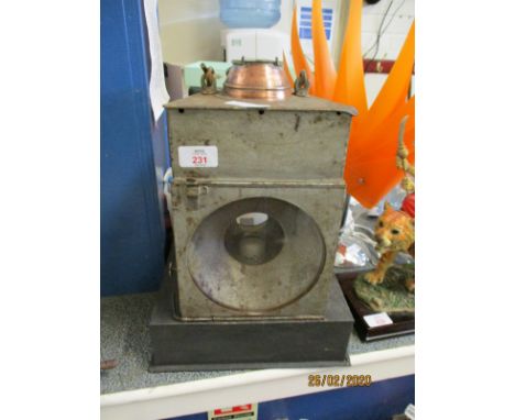 VINTAGE RAILWAY LAMP BR-S “WELCH PATENT”