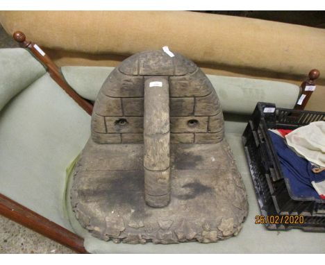 LARGE CARVED WOOD BRACKET