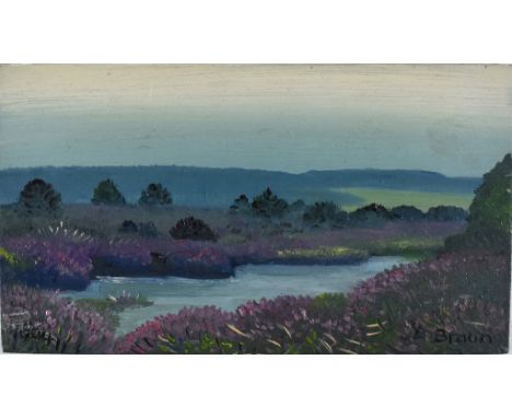 Adolf Braun. 1918 Dellmensingen - 2006 Oberdischingen. Sign. und (19)94 dat. Flusslandschaft mit Erika. Öl/Holz. 7,5 x 13 cm.