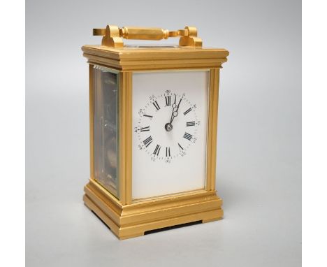 A French gilt brass carriage clock, 13cm high