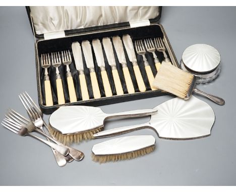 A mixed collection of sundry English silver to include unboxed flatware, a cased set silver teaspoons with tongs,  further bo