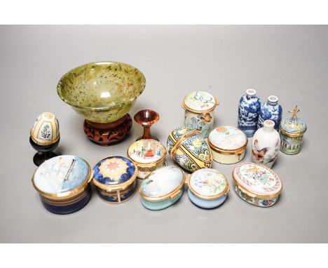 Mixed group of Halcyon days enamel boxes and a green Hardstone bowl