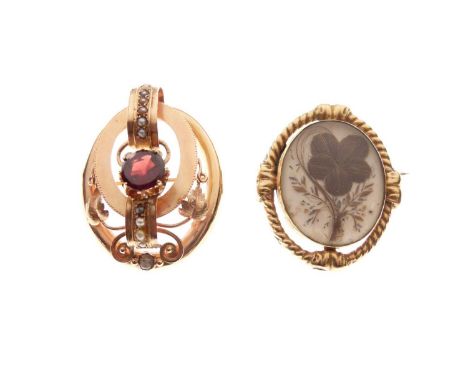 Garnet &amp; seed pearl oval brooch, 36mm, and a Victorian hair-inset oval brooch (2)