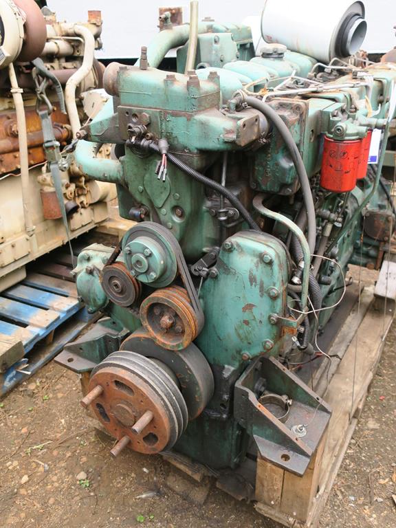 * Volvo Tamd122 6 Cylinder Diesel Marine Engine