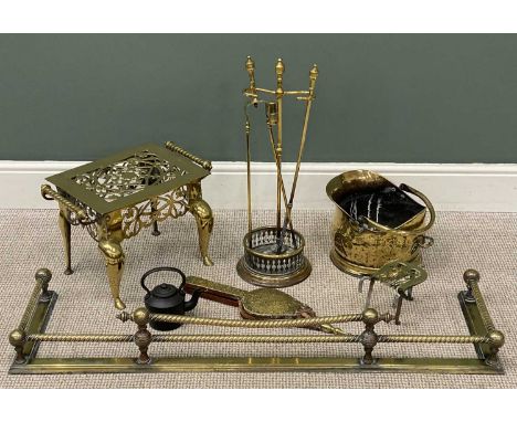 BRASS FIRESIDE ITEMS including irons, footman and fender, 123cms (l)Provenance: deceased estate Denbighshire