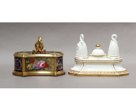 A Flight Barr &amp; Barr Worcester inkwell, together with another inkwell, the largest 19cm long (2)Worcester desk stand, lac