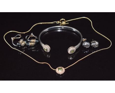 Links of London silver&nbsp;bangle set with peridot, with matching pendant and two pairs of Links of London earrings&nbsp;