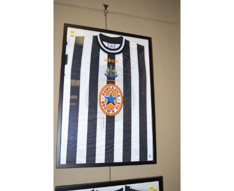 Newcastle United v Arsenal facsimile shirt commemorating the FA Cup final at Wembley 1998, signed by Alan Shearer, no number 