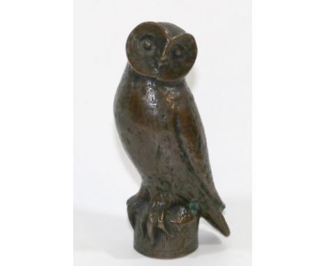 Eule.: Bronze, monogr. MF dat. 1985. Höhe ca. 95 cm.   
