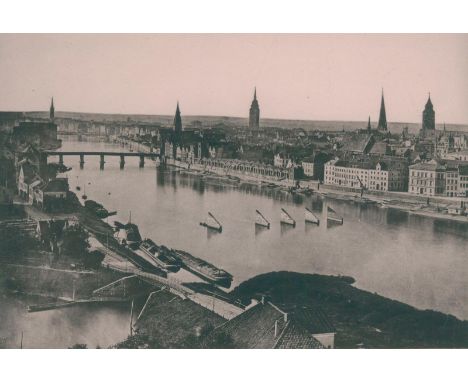 Bremen.: Sammlung von zahlreichen Werken zu Bremen.  Unter anderem dabei: Lande, R., Neue Fassaden für Bremen's Altstadt. Das