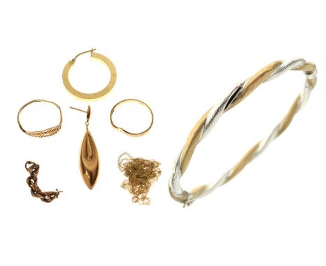 Small quantity of sundry jewellery including a single 18ct gold hoop earing, two 9ct gold fine chains, a 9ct gold wishbone ri