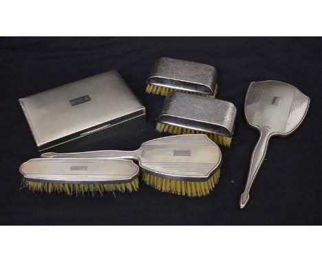 Elizabeth II silver tabletop box with engine-turned decoration, 16.5cm wide, and a quantity of silver-backed dressing table a