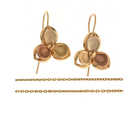 Pair of 9ct tri-colour gold flower design earrings, and a belcher link chain, tagged '9c', 51.5cm long approx, 7.3g approx (2