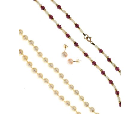 Cultured pearl 9ct gold clasp necklace, a garnet and freshwater pearl 9ct gold necklace, and a pair of cultured pearl yellow 
