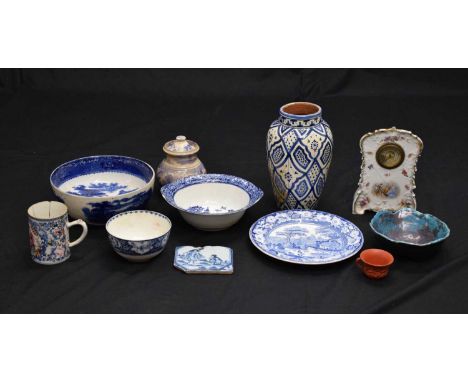 Quantity of ceramics to include North African blue and white vase, Staffordfordshire blue and white transfer printed Pearlwar