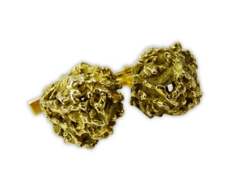 Vintage Pair of Heavy 14 Karat Yellow Gold Nugget Cufflinks. Stamped 14K. Good condition. Measure 5/8" diam. Approx. weight: 
