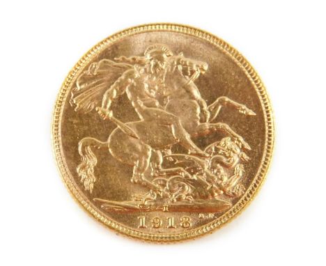 A George V gold sovereign 1918, 8.0g.