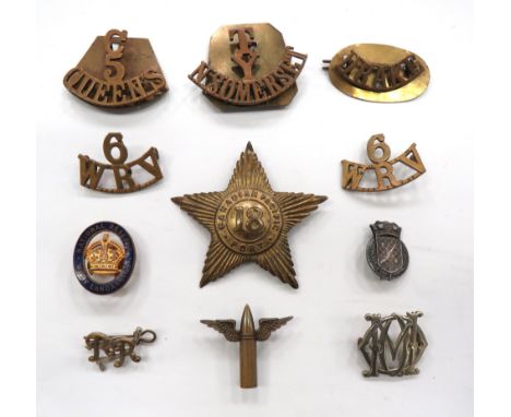 11 Various Titles And Other Badgesbrass titles consist 2 x 6 W.R.V. (1 lug absent) ... Drake ... C5 Queens ... TY. N Somerset