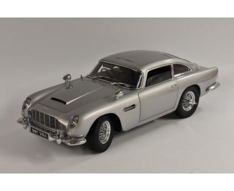 A large scale 007 James Bond Aston Martin DB5 model car, Danjaq LLC and United Artist Corporation, 1094-2016, boxed