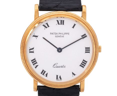PATEK PHILIPPE Calatrava Quartz Ref. 3744 Herren Armbanduhr. 18K Gelbgold. Gehäuseboden graviert. Original Lederband mit gold