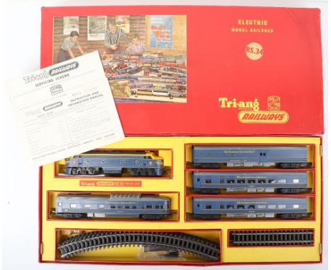 Tri-ang 00 gauge RS.34 Transcontinental Passenger train set, boxed set comprising double ended diesel engine, two passenger c