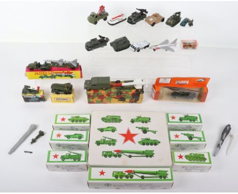 Russian Military Diecast Vehicles Gift Set, containing a Rocket Launcher, 25 pounder gun, half-track personnel carrier,6 whee