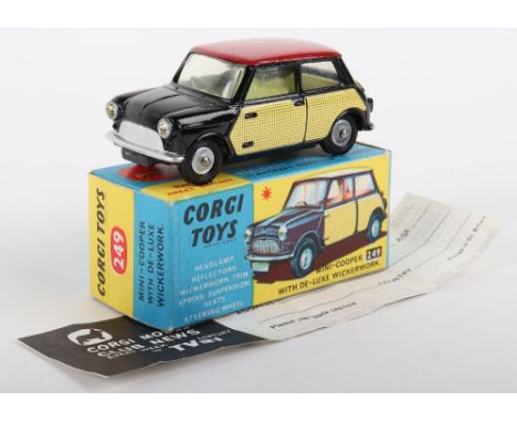 Corgi Toys 249 Mini Cooper With de Luxe Wickerwork, clack body, red roof, lemon interior, paper wicker panels, cast wheel hub