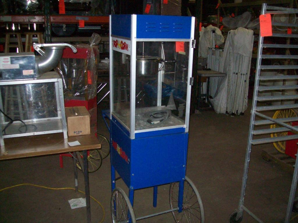 Gold Medal/Sam's Club popcorn machine, m/n 2085CL, mounted on wheeled cart