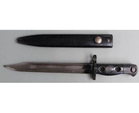 British L1A3 pattern bayonet stamped 9600257D to grip, with 20cm fullered 'bowie' style blade and scabbard