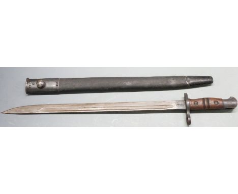 British 1913&nbsp;pattern sword bayonet,&nbsp;clean&nbsp;stamps to ricasso and pommel, 43cm fullered blade and scabbard