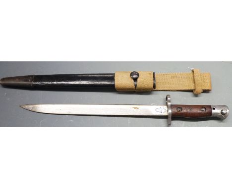 British 'Indian' pattern bayonet No1 Mk2, some clear stamps to ricasso, with square pommel&nbsp;and 30cm blade, scabbard and 