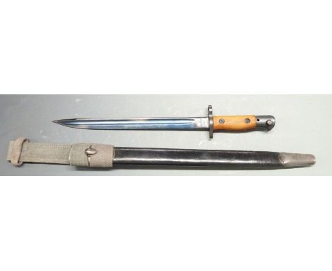 British 1907 pattern sword bayonet, with some clear stamps, blade&nbsp;shortened to 30cm, with scabbard