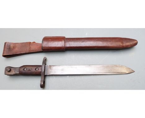 Canadian M1910 pattern knife bayonet for the Ross rifle with clear stamps to pommel, 25cm unfullered hatched pointed blade an