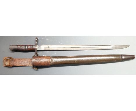 American 1917 pattern sword bayonet with some clear stamps to ricasso, 43cm fullered blade, scabbard and frog