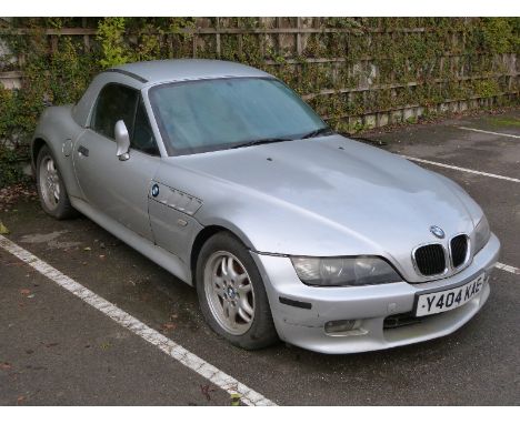 2001 BMW Z3 roadster with hardtop, 2200CC petrol engine and manual gearbox, Last MOTd 2012, mileage circa 78,000 miles, V5C n