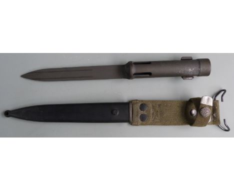 Belgium F.N Cal pattern bayonet with 16cm blade, scabbard and frog&nbsp;