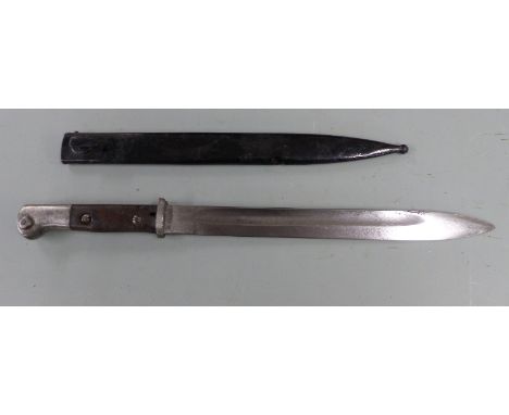 German S 1914 pattern bayonet marked BK within oval to ricasso, with shaped wooden grips, 31cm fullered blade, scabbard and f