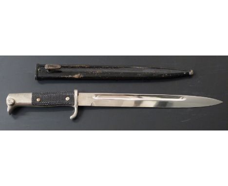 German KS98 pattern bayonet with E Pack &amp; Sohne maker's mark to ricasso, 25cm fullered blade and scabbard