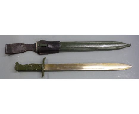 German 88/98 pattern Ersatz all steel version of the 98/05 'butcher' bayonet, with grooved hilt, 36cm fullered blade, scabbar