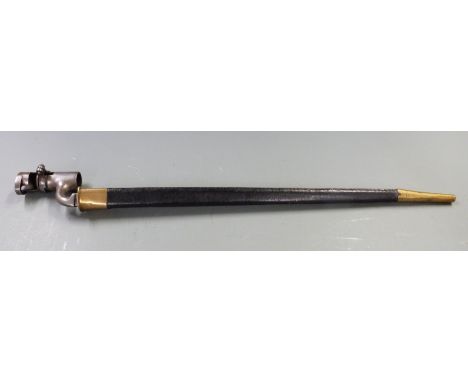 British 1853 pattern socket bayonet with some clear stamps to 43cm blade, 363 and 628 to frog stud, with scabbard&nbsp;