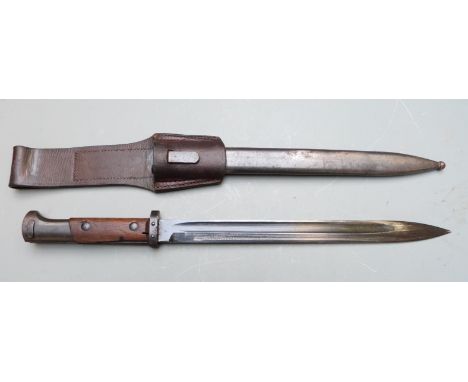 Czechoslovakia 1924 pattern bayonet stamped DOT and 36369 to ricasso, with 30cm fullered blade, scabbard and frog