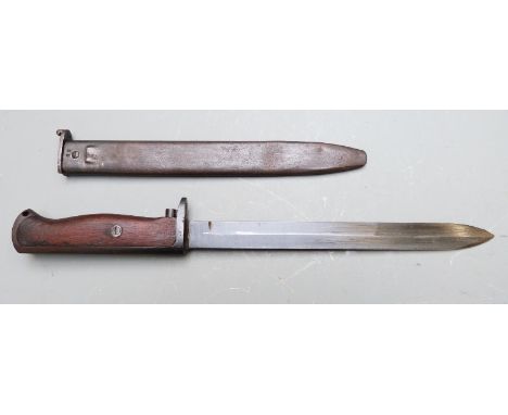 Norwegian 1894 pattern Krag Jorgensen knife bayonet, clear stamp to ricasso, 21cm blade, with scabbard