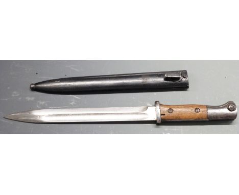 German 84/98 pattern bayonet with flashguard, Rich A Herder Solingen to ricasso, 25cm fullered blade, and scabbard