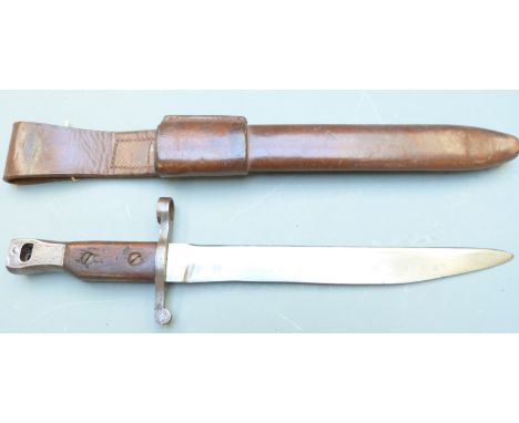 Canadian M1905 pattern knife bayonet with stepped muzzle ring for the Ross rifle, L999 stamped to pommel, 25cm unfullered hat