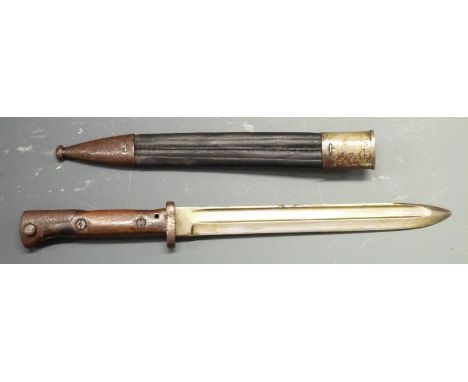 German 84/98 pattern bayonet, C G Haenel Suhl to ricasso, R E 4100 to crosspiece, with shaped grips, 25cm fullered blade and 